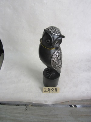 德化縣印藝印刷有限責任公司 匠心打造樹脂陶瓷工藝品，黑色帶花貓頭鷹引領家居裝飾新風尚